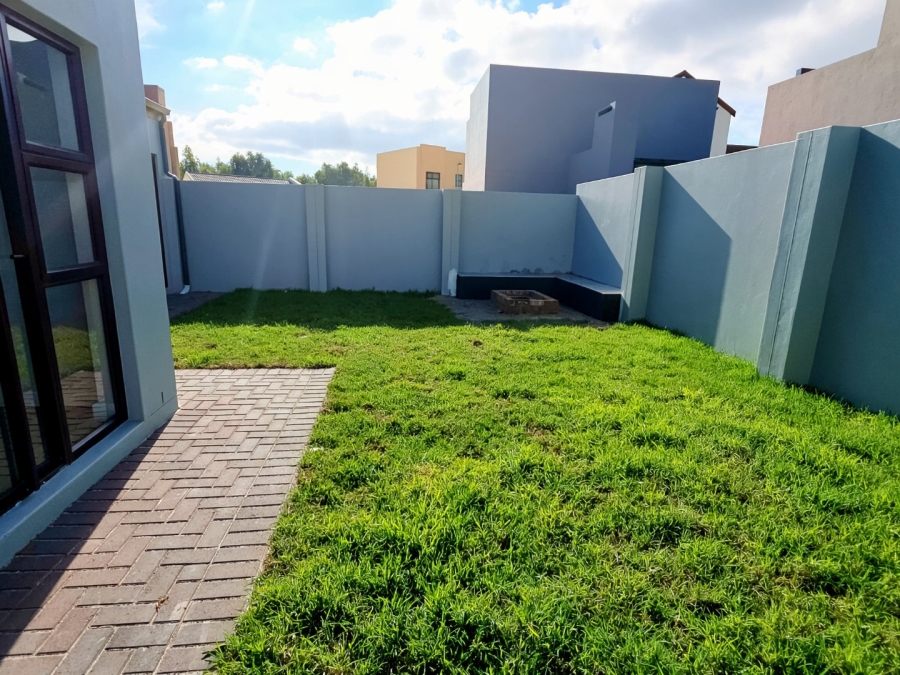 4 Bedroom Property for Sale in Sandown Western Cape